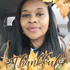 Meet your Posher, Denise